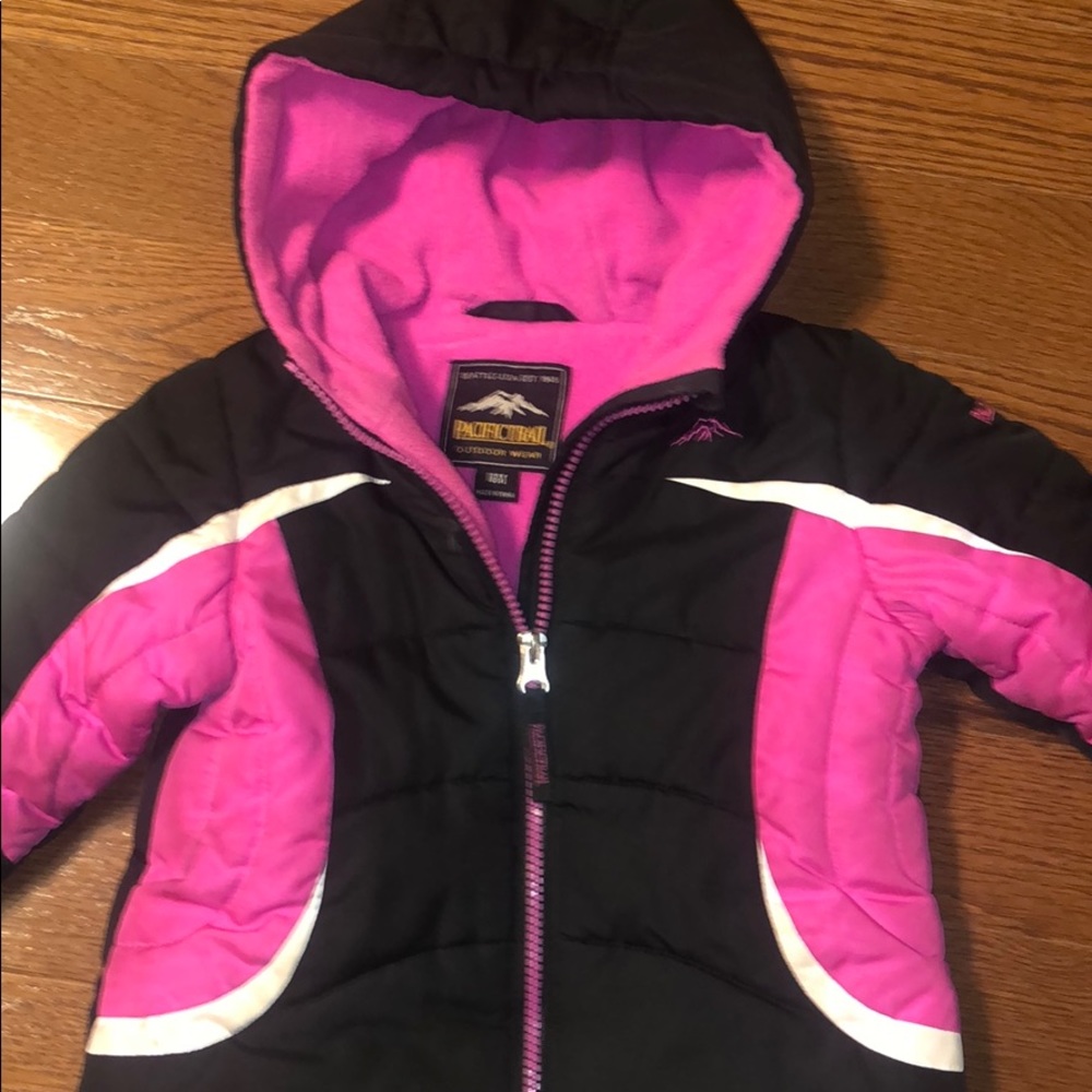 Snowsuit - Picture 5 of 5
